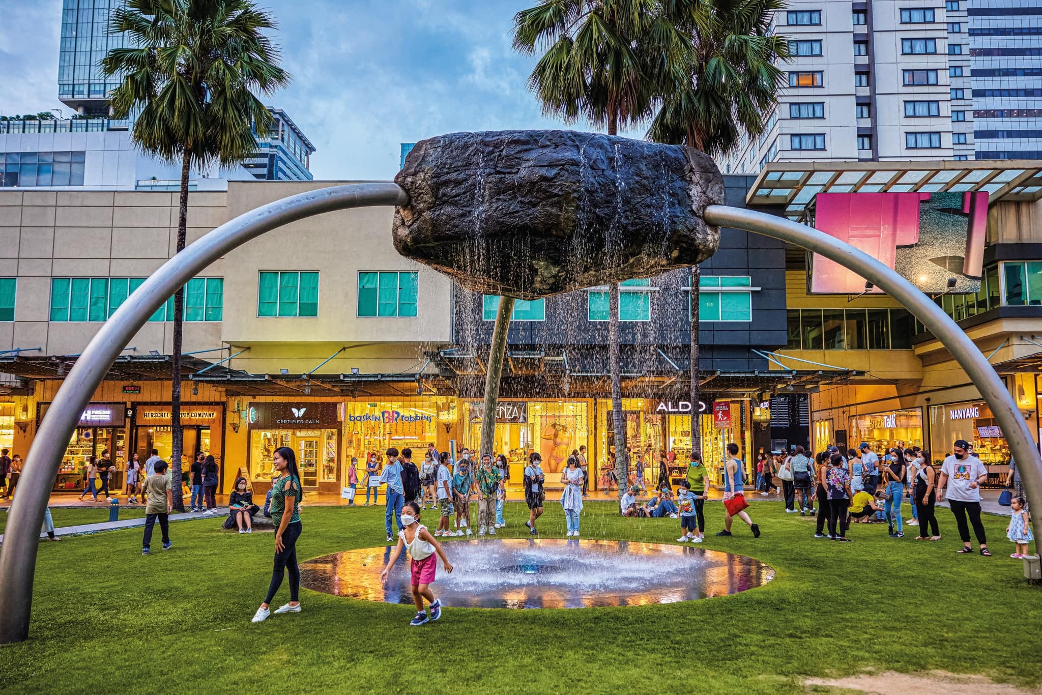 Bonifacio Global City High Street