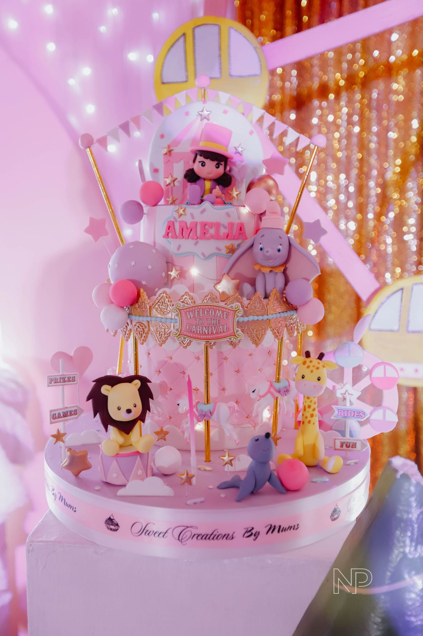 Carnival-themed party