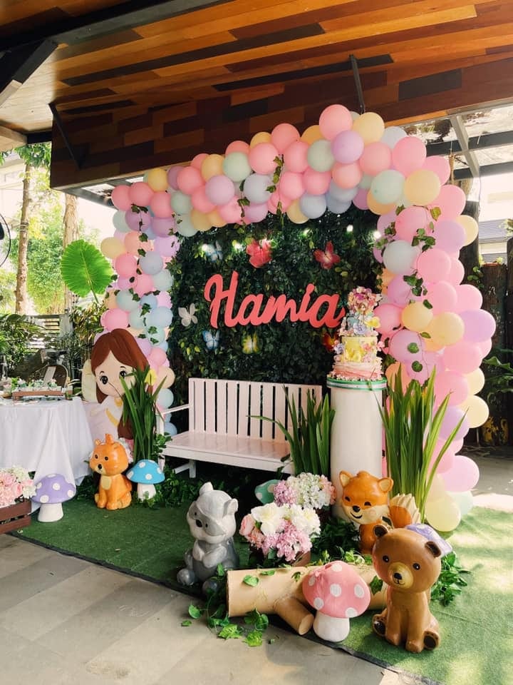 Garden-themed Party