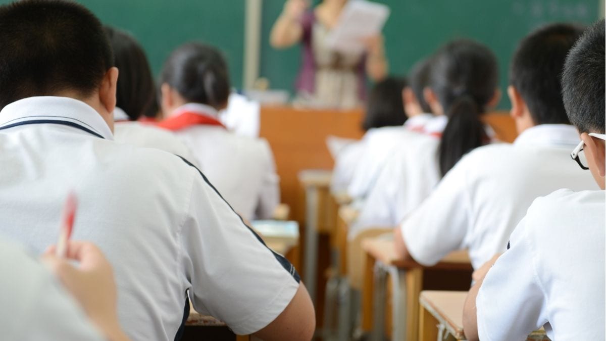 Filipino Students’ Proficiency Declines From Grade 3 to Grade 12, Data Show