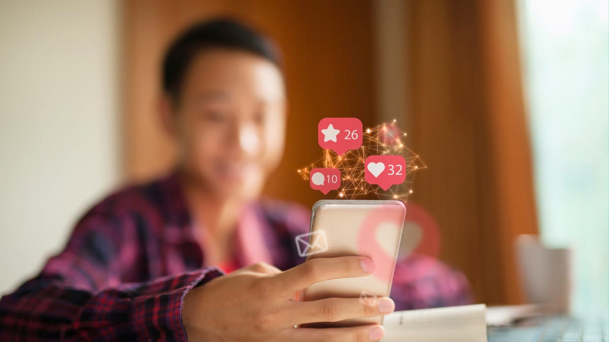 PH Pediatric Society Recommends No SocMed Under 16