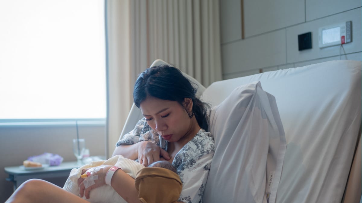 2 in 5 Breastfeeding Moms Say They Never Have Enough Time