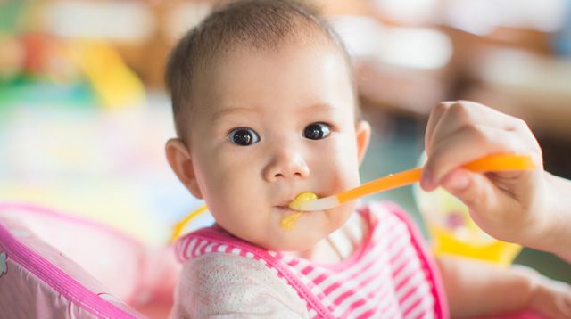 Solid Food for Baby | Smart Parenting