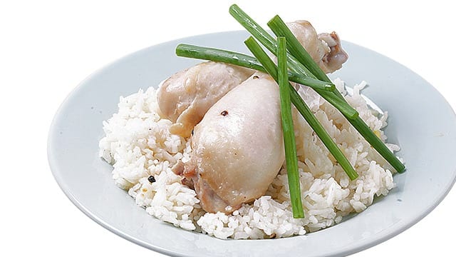 hainanese chicken over rice