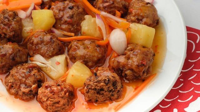 pork meatballs in sweet and sour sauce