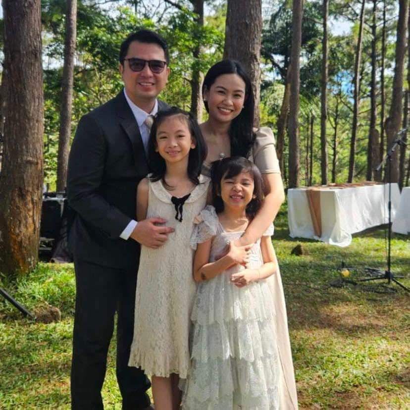 Joie and her family