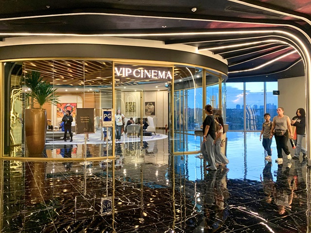 Smart Parenting Review: Opus Mall Family Cinema In Quezon City