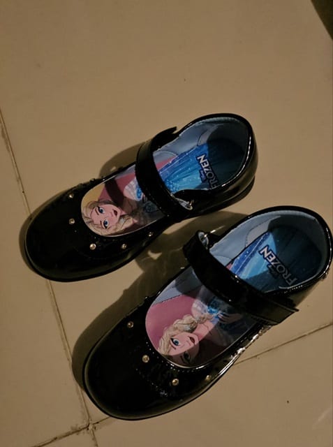 FROZEN SCHOOL SHOES