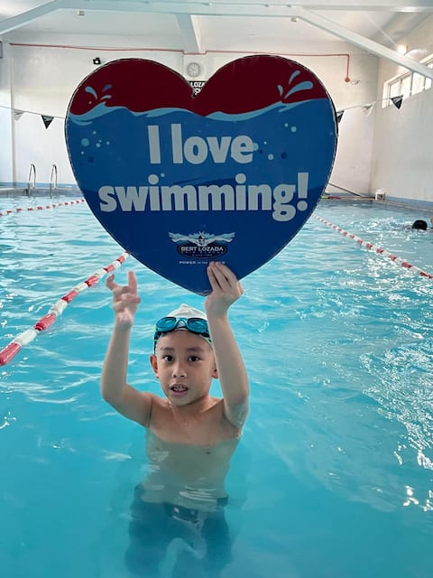CALVIN ISAGUIRRE SWIMMING