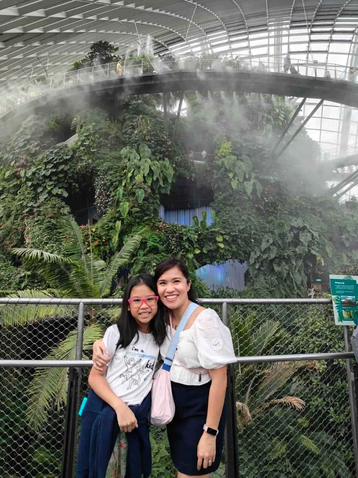The author and her daughter visit Cloud Forest.