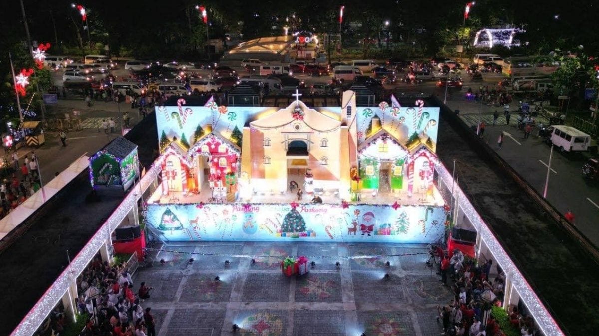 Quezon City Government LED Christmas tree