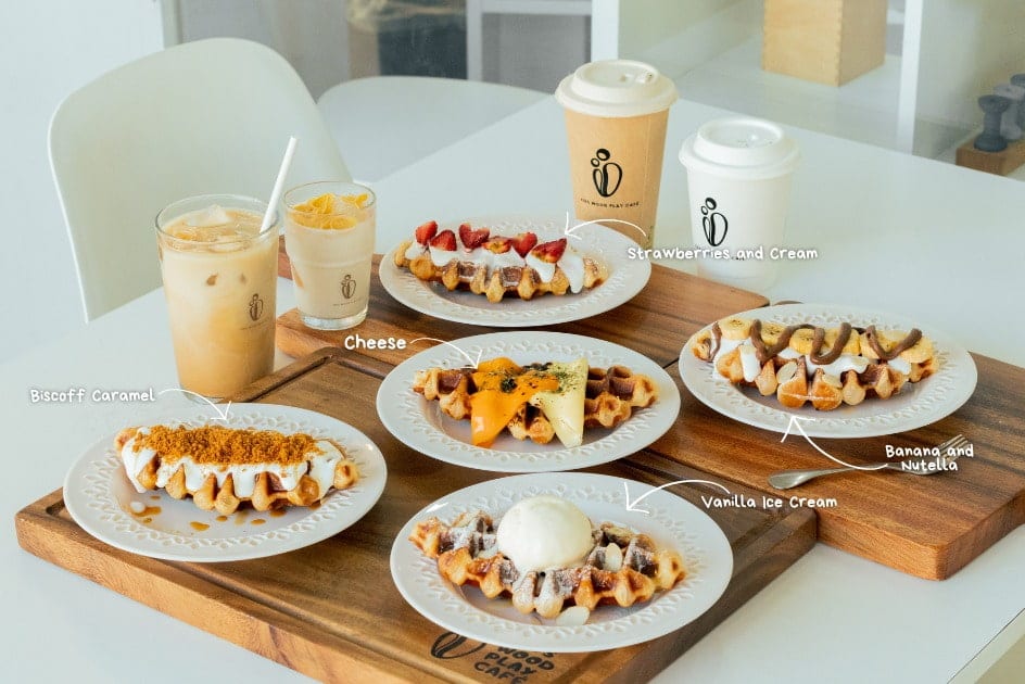  Kids Wood Play Cafe food