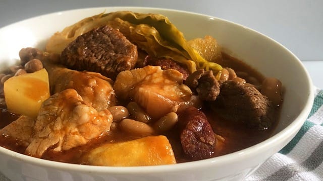 pochero with pork and beans