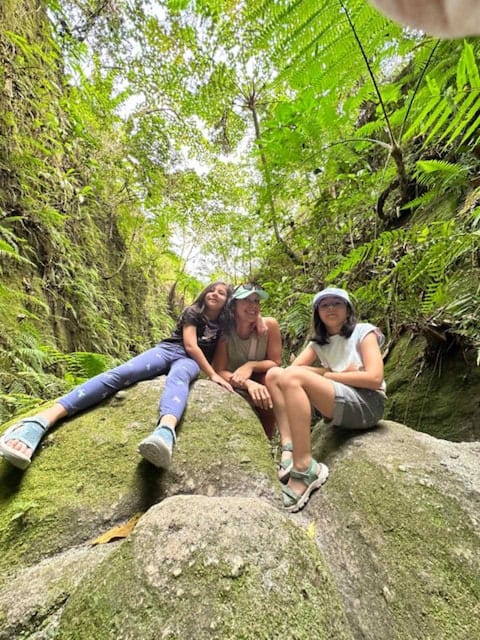 MOM AND DAUGHTERS