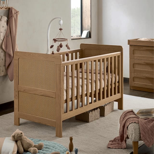 MAMAS AND PAPAS, ESNA COLLECTION