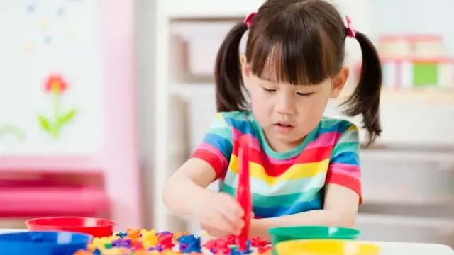 Guide To Preschooler Fine Motor Skills