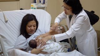 6 Questions Every First-Time Mom Asks About Breastfeeding 