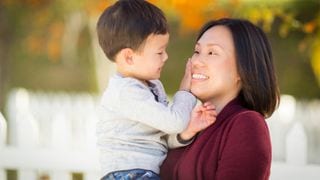 5 Legal Tips on Child Support, Immigration, and More for Solo Parents