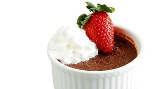 Make This 2-Step Choco Dessert To Satisfy Your Sweet Craving!