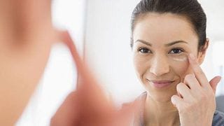 The 5 Golden Rules for Applying Eye Cream