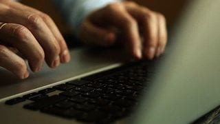 Serial Scammer Targets Single Moms On Dating Sites