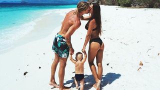 This Beautiful Family's Snaps Are Your Ultimate Travel Photo Pegs
