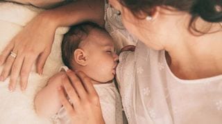 5 Kinds of Support We All Need to Give Breastfeeding Moms