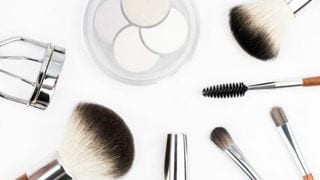 The Gentle and All-Natural Makeup Kit for Pregnant Pinays