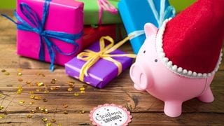 How to Splurge This Christmas But Still Have Money Left in the Bank