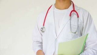 Doctors' Lab Coats are Full of Bacteria, Study Finds