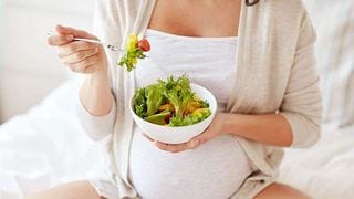 15 Pregnancy Superstitions: Let's Set the Record Straight!