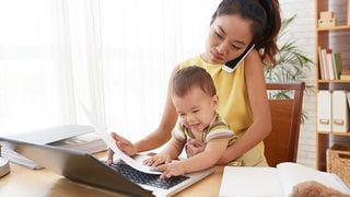 Working Moms Are Always Tired Because They Are Still in Charge at Home