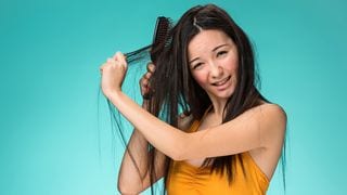 6 Ways To Quickly Style Your Hair If You're In A Rush