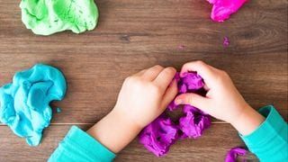 8 Teacher-Recommended Literacy Games You Can Do at Home!