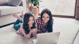 How to Have a Device-Free(ish) Holiday (Yes, Parents Included)
