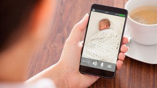 This Baby Sleep Coach Does Not Like Wi-Fi Baby Monitors: What She Recommends Instead