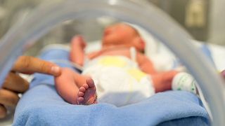'Sinok' Makes Premature Babies Grow? 7 Myths About Preemies