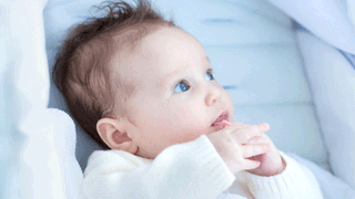 Ilang Buwan Bago Makakita Si Baby: Alamin Ang Milestones Ng Kanyang Paningin