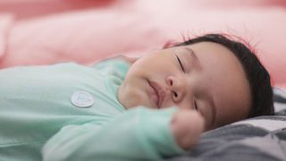 8 Practices That Will Help Keep Your Baby Safe While She Is Asleep