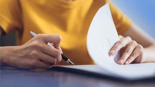 Keeping Your Maiden Name After Marriage: Is It Legal?