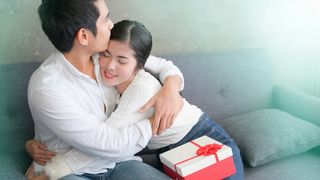 Make Him Feel Special: 6 Christmas Gift Ideas For Your Husband