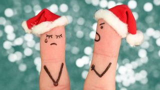 5 Ways To Survive Annoying Family Members During The Holidays