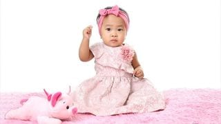 Best Of 2019: Cute Photos Ng Mga Babies Kasama Ang Kanilang Mga Paboritong Toys