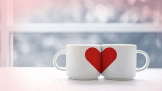 How To Spend Valentine's Day On A Budget (Without Feeling Lugi!)
