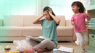 4 Signs of Parental Burnout and How to Deal With Them
