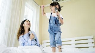 Expert Says Adding Music To Your Child's Daily Routine Makes You Better Parents