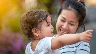 Expert Shares 10 Simple Activities To Get Your Toddler Talking