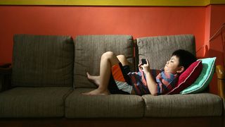 Parents Are Being Warned Of Screen Addiction Amid Pandemic: How To Fight It