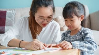 ‘Learn Without Pressure’: Mom Shares The Pros And Cons Of Homeschooling