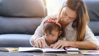 Traditional, Eclectic, Unschooling: Take A Look At These Popular Homeschooling Methods